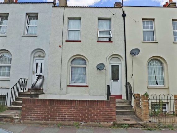 4 Bedroom Terraced